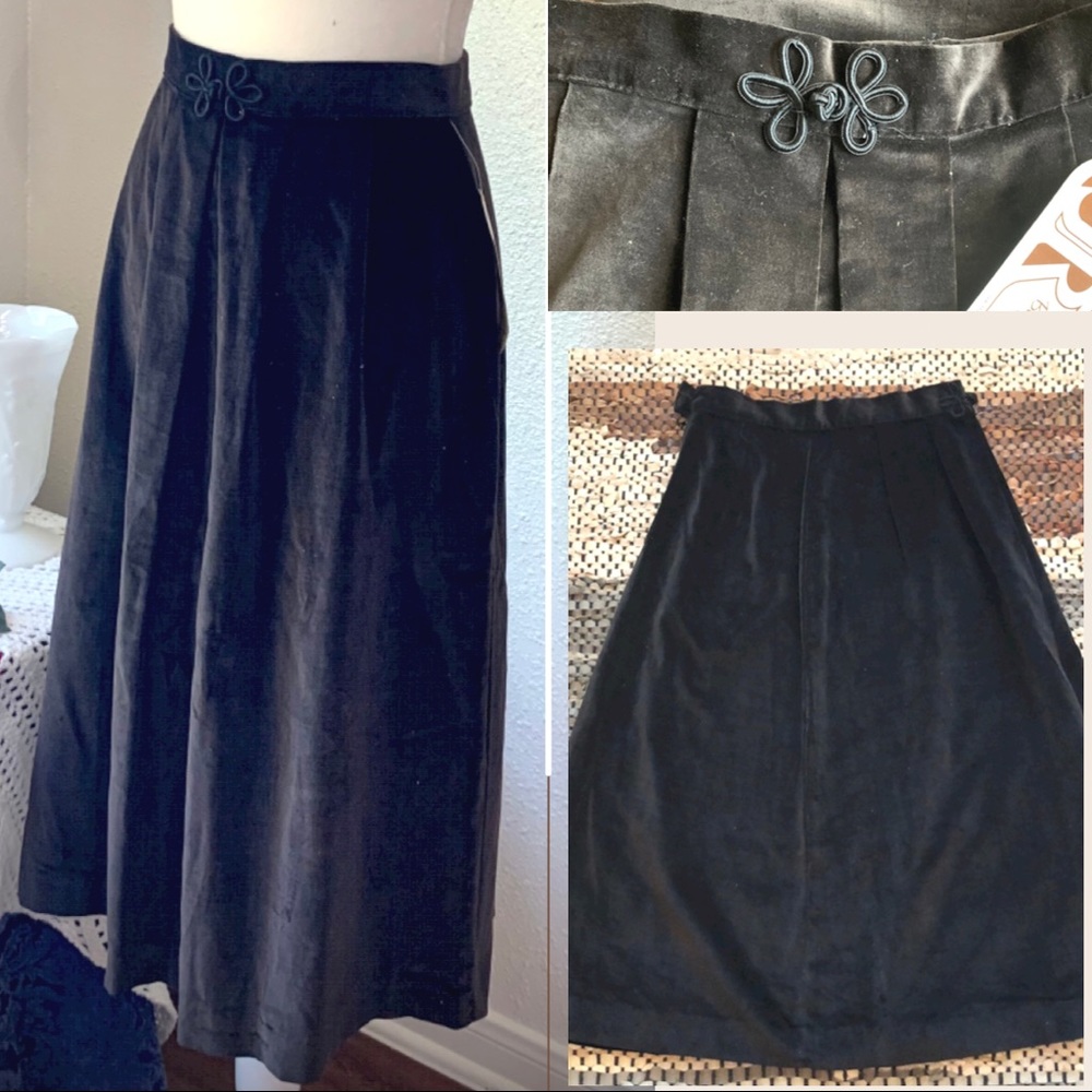 Elegant Black A-Line Skirt